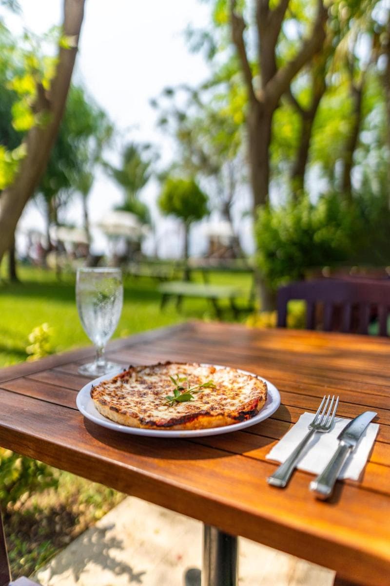 Labranda Alantur - Image 1