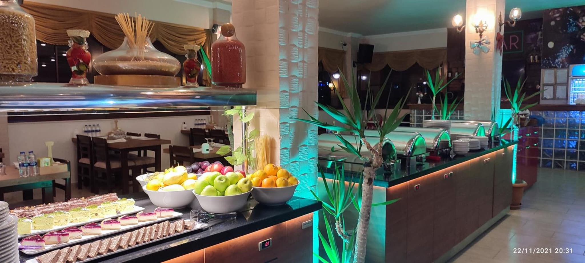 Ladies Beach Suite Hotel - Image 2