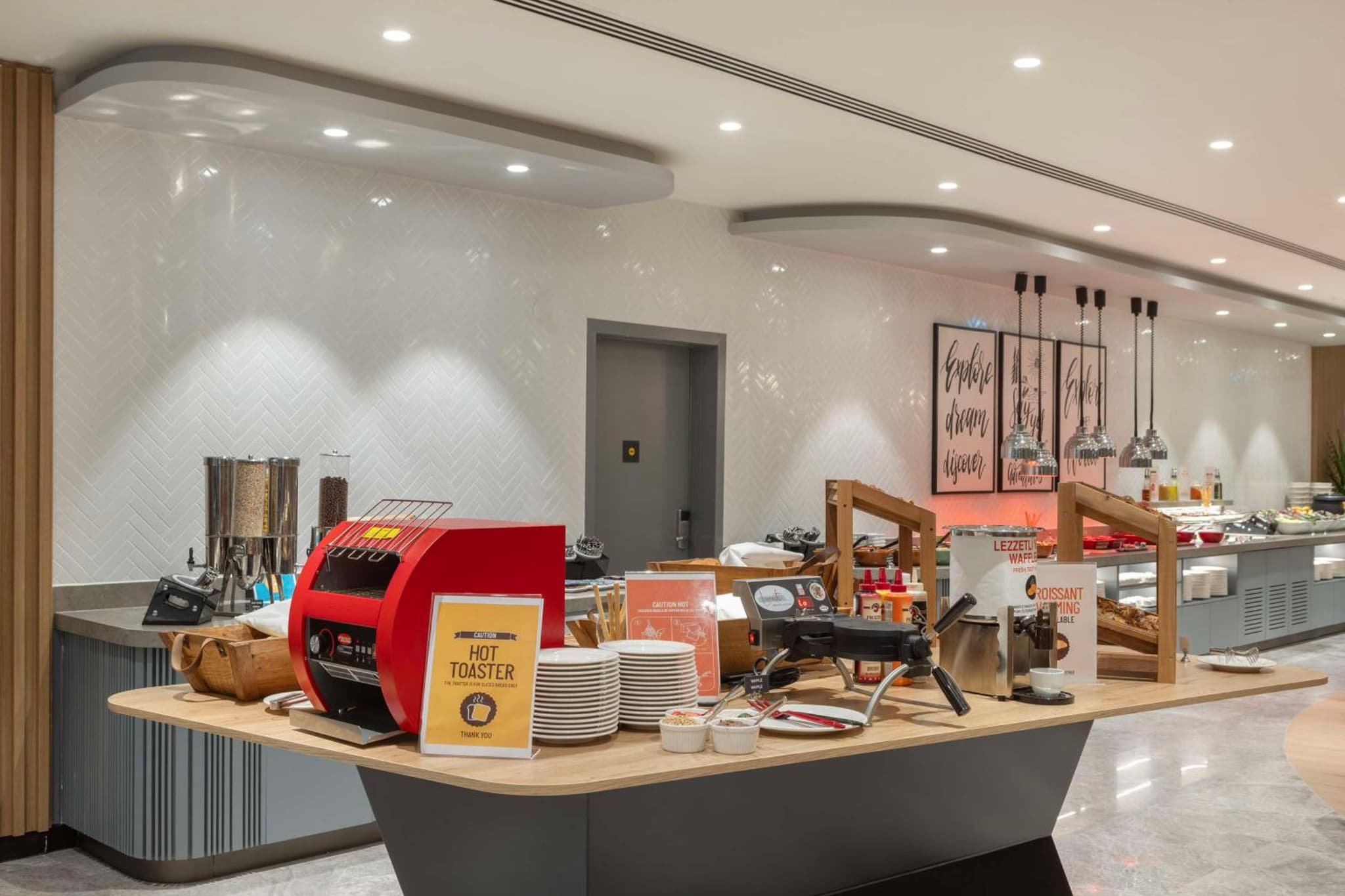 Hampton by Hilton Antalya Havalimanı - Image 4