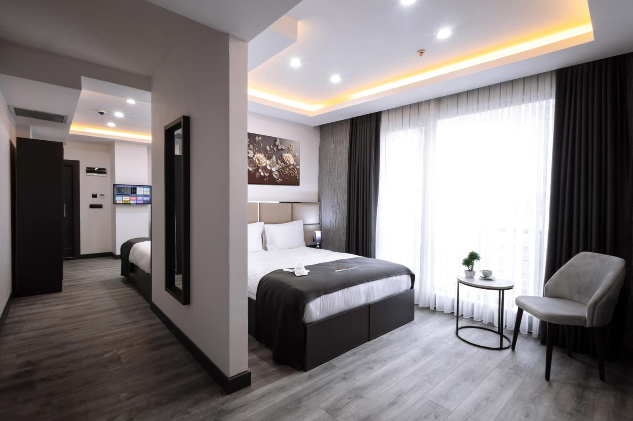 Meyzi Hotel - Image 4