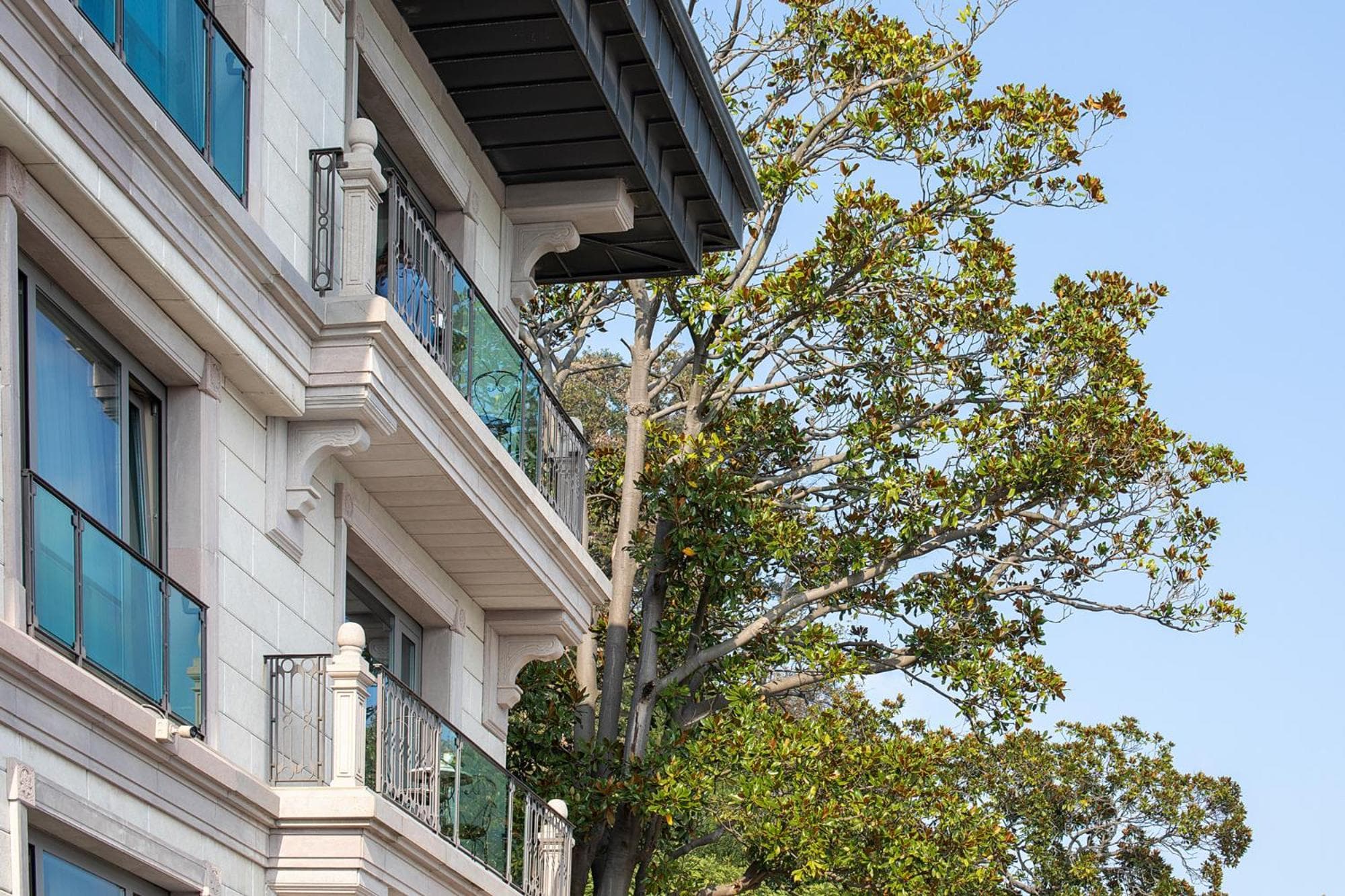 MFB Tarabya Hotel - Image 3