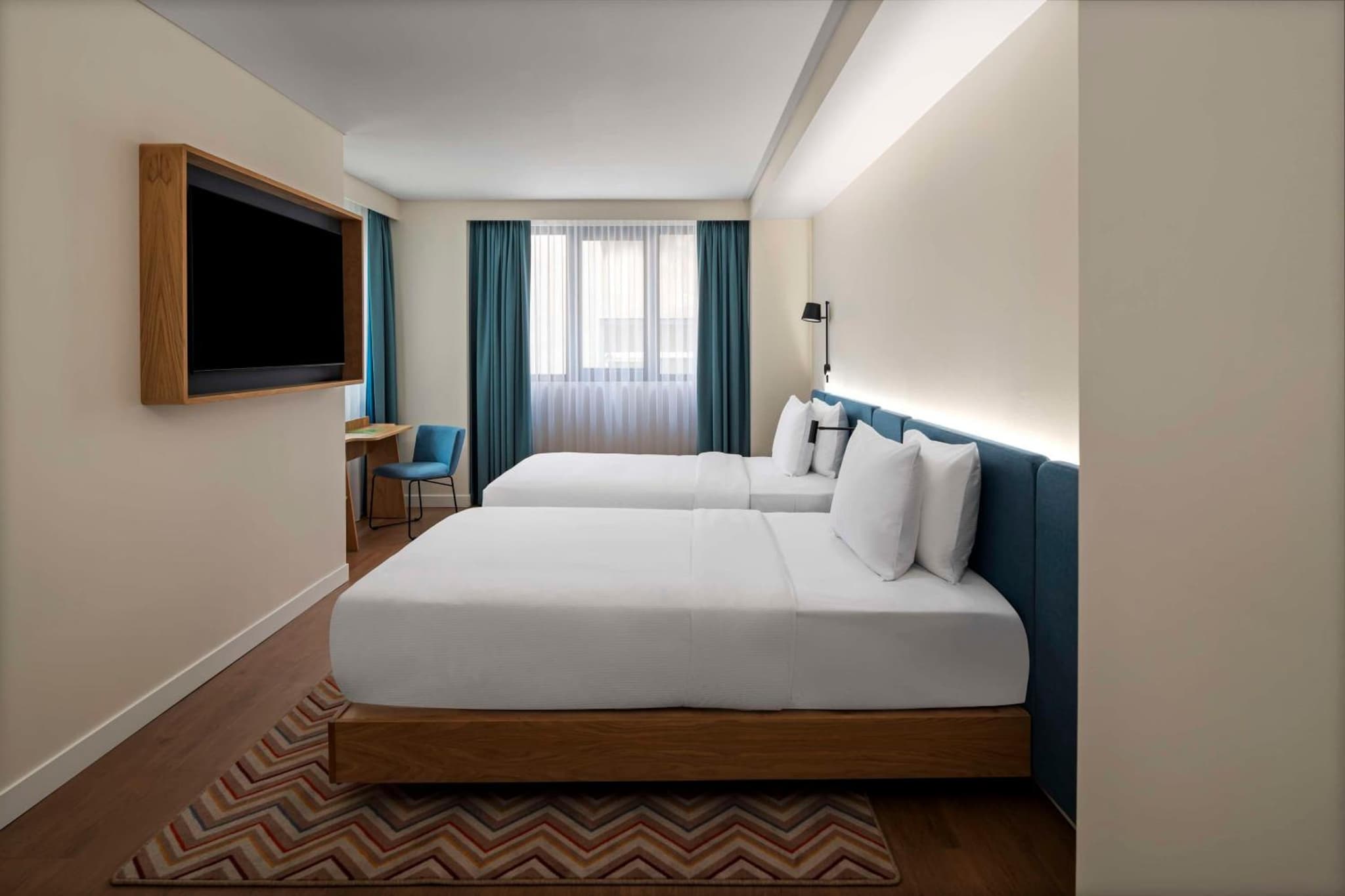 Hampton By Hilton İstanbul Sirkeci - Image 4