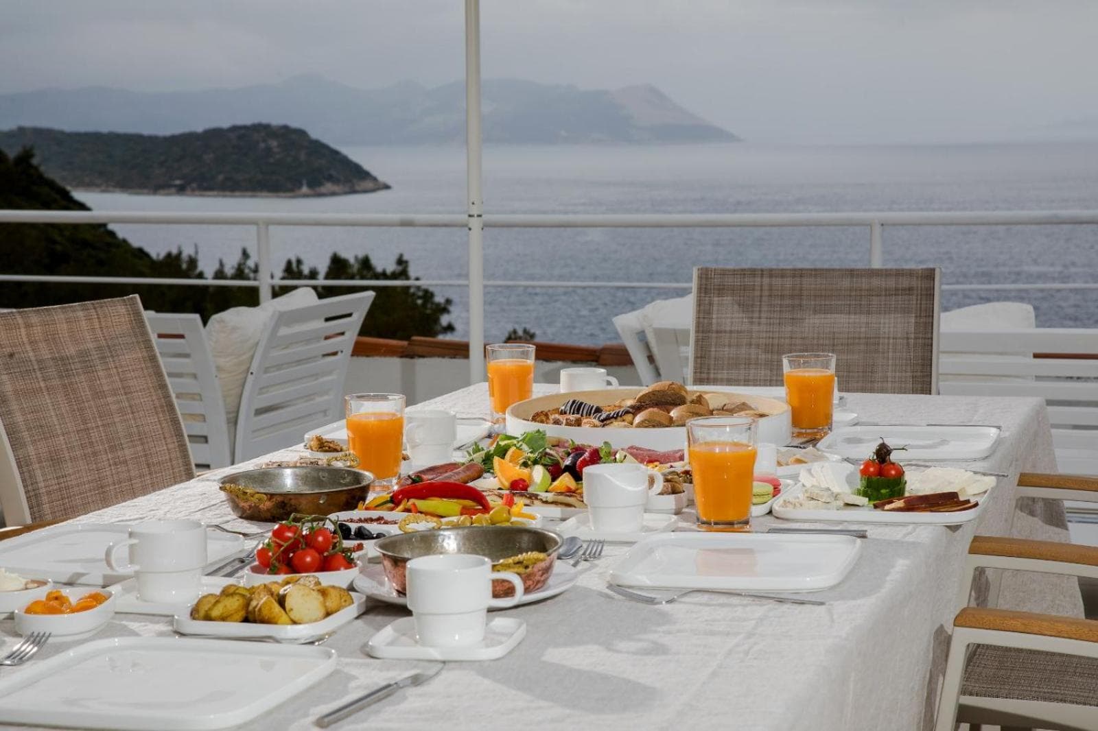 Kale Suites, heated pool in winter, adults only - Image 4