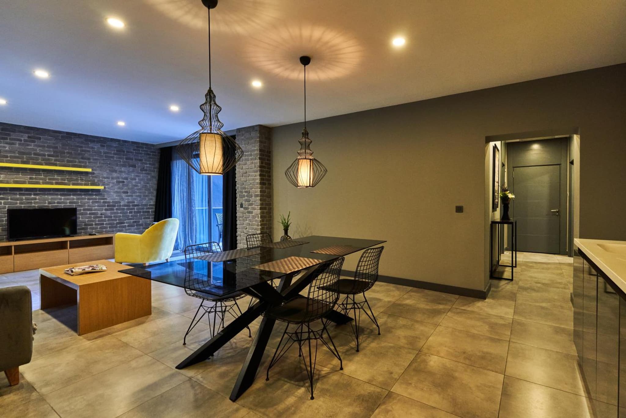 Loft 1502 - Image 1