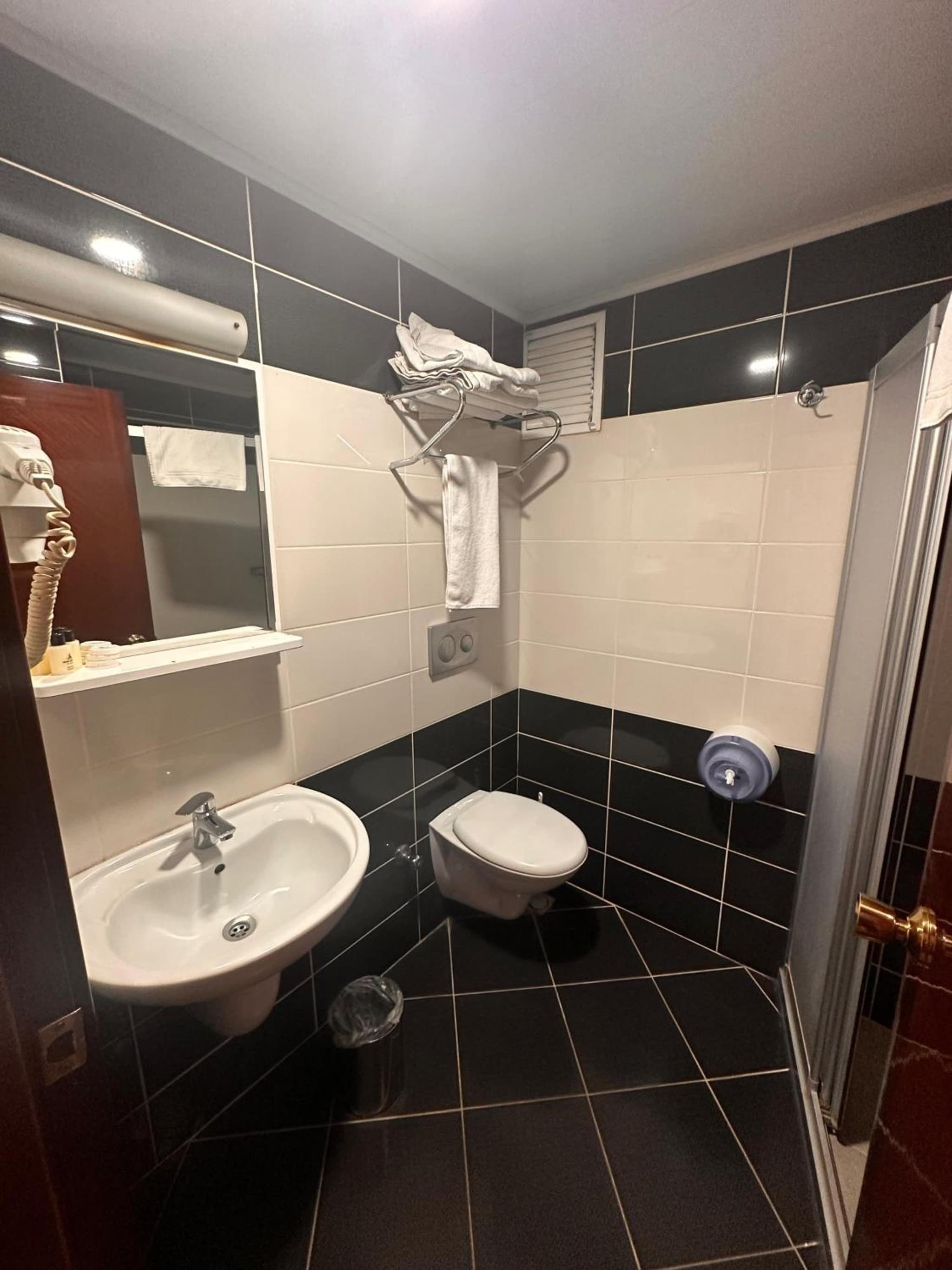 Hotel Akyildiz - Image 2