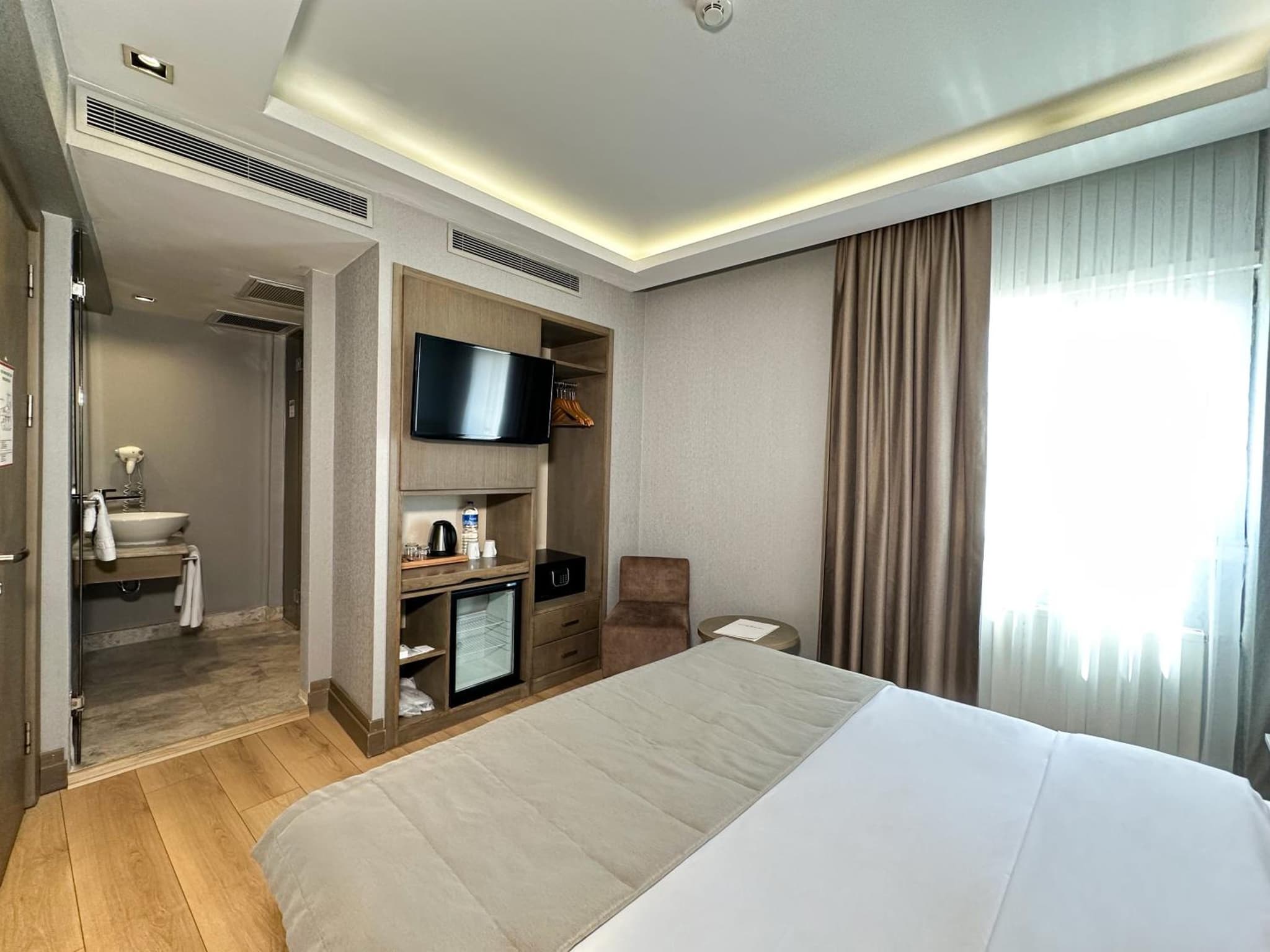 Grand Beyazit Hotel Old City - Image 1