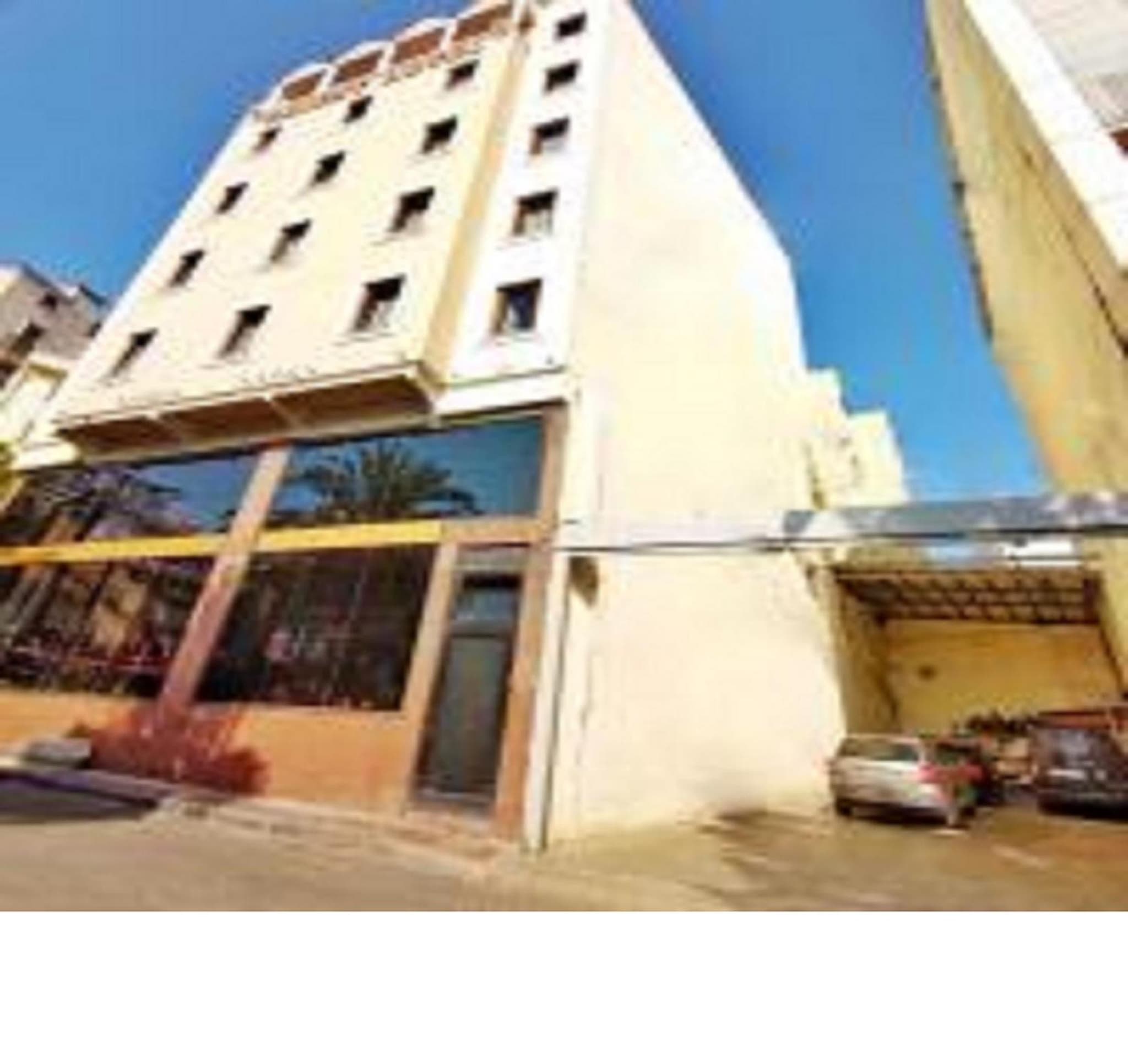 Orient Mintur Hotel - Image 1