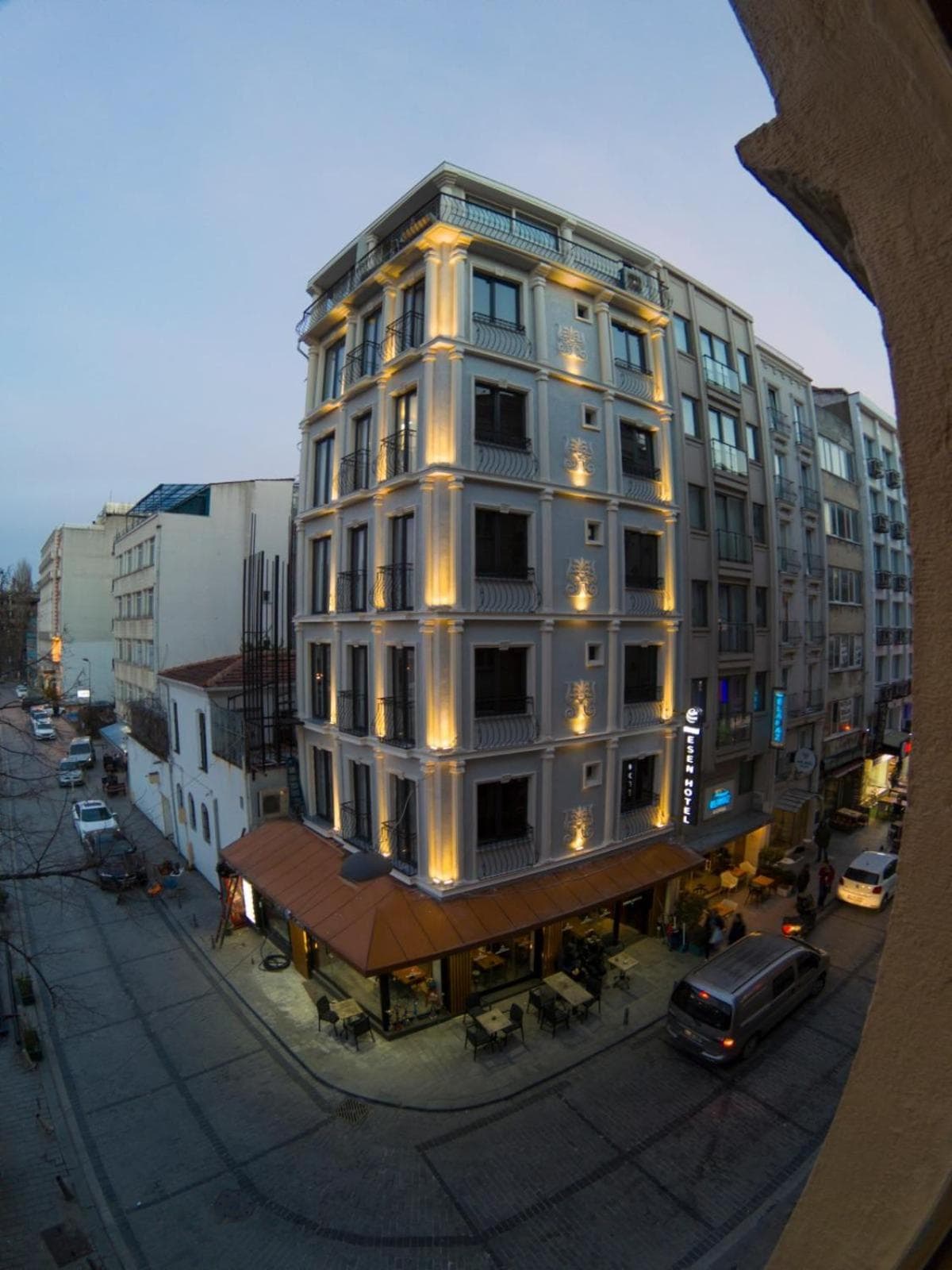 Grand Esen Hotel - Image 1