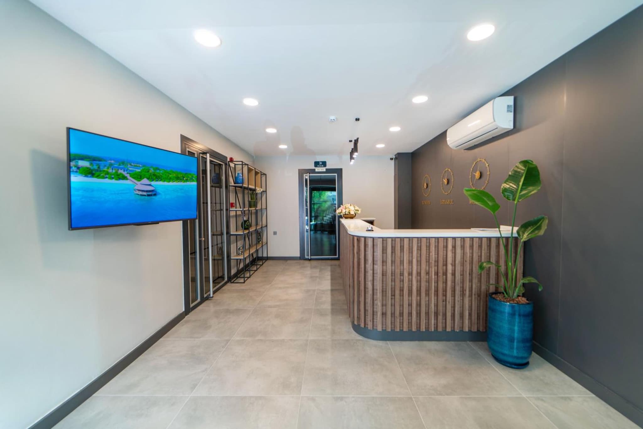 Deniz Boutique Hotel - Image 2