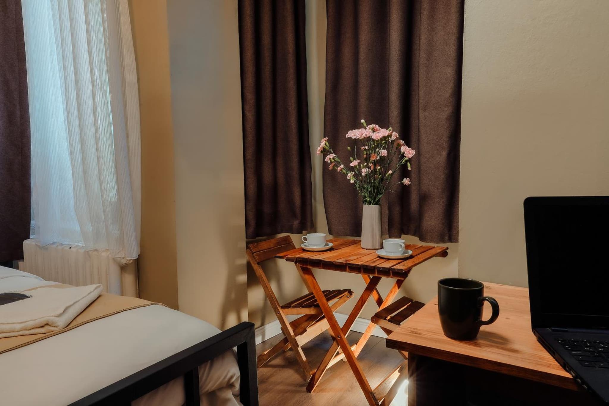 THE BEYBÛN HOTEL - Image 4