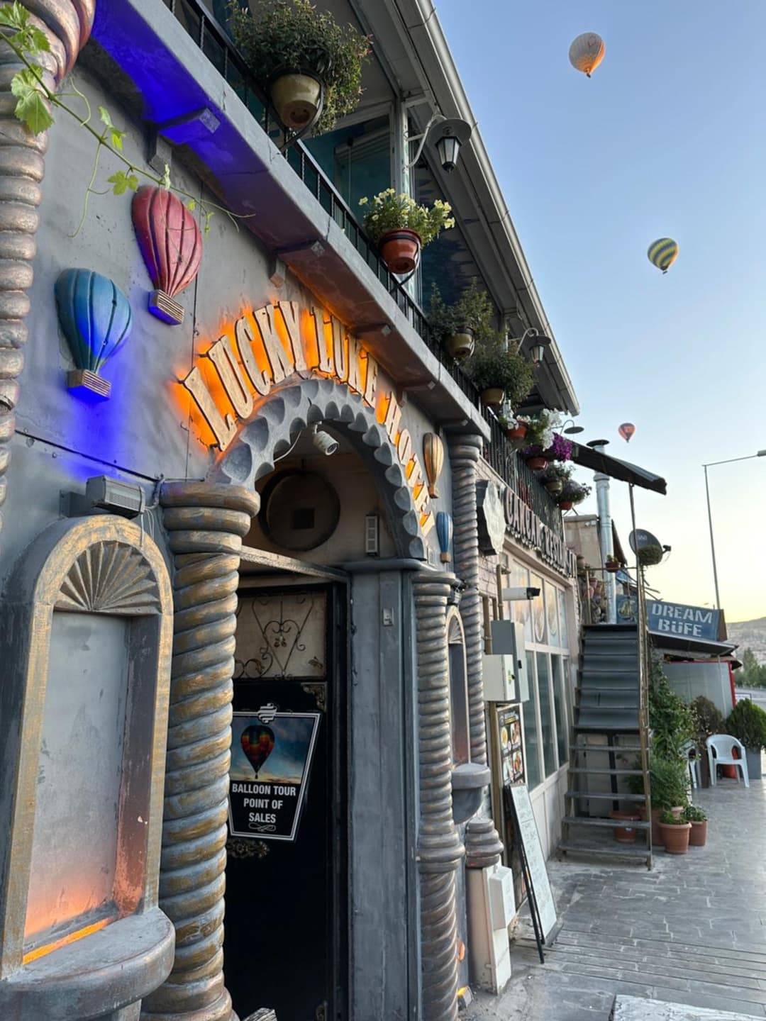 Lucky Luke Stone House fotoğrafı