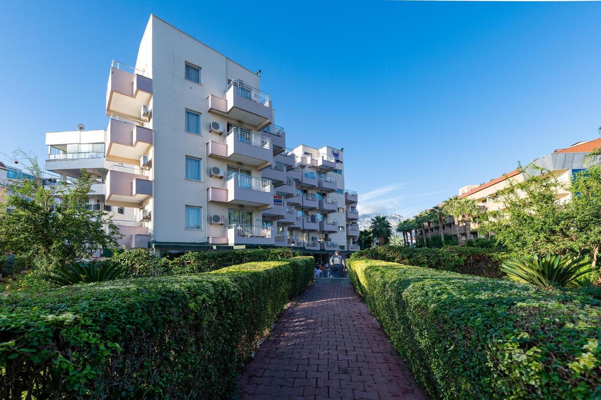 Viking Nona Beach - Image 1