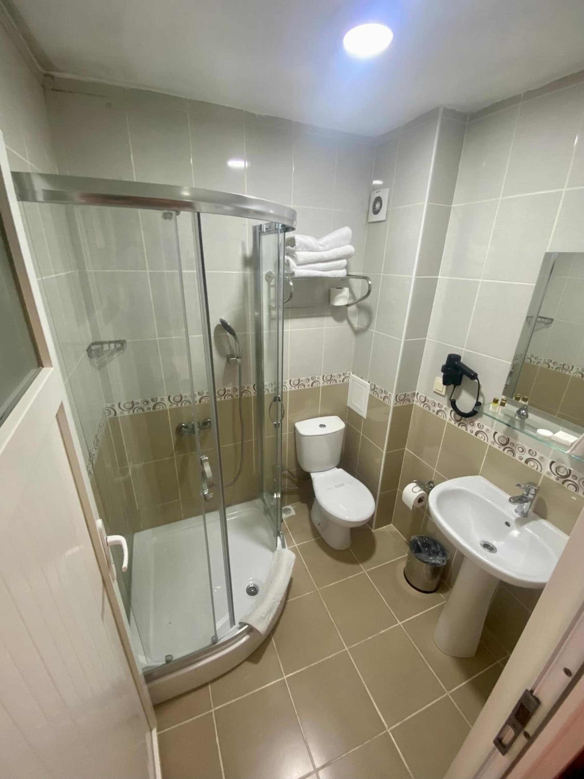 Era Palace Otel - Image 3