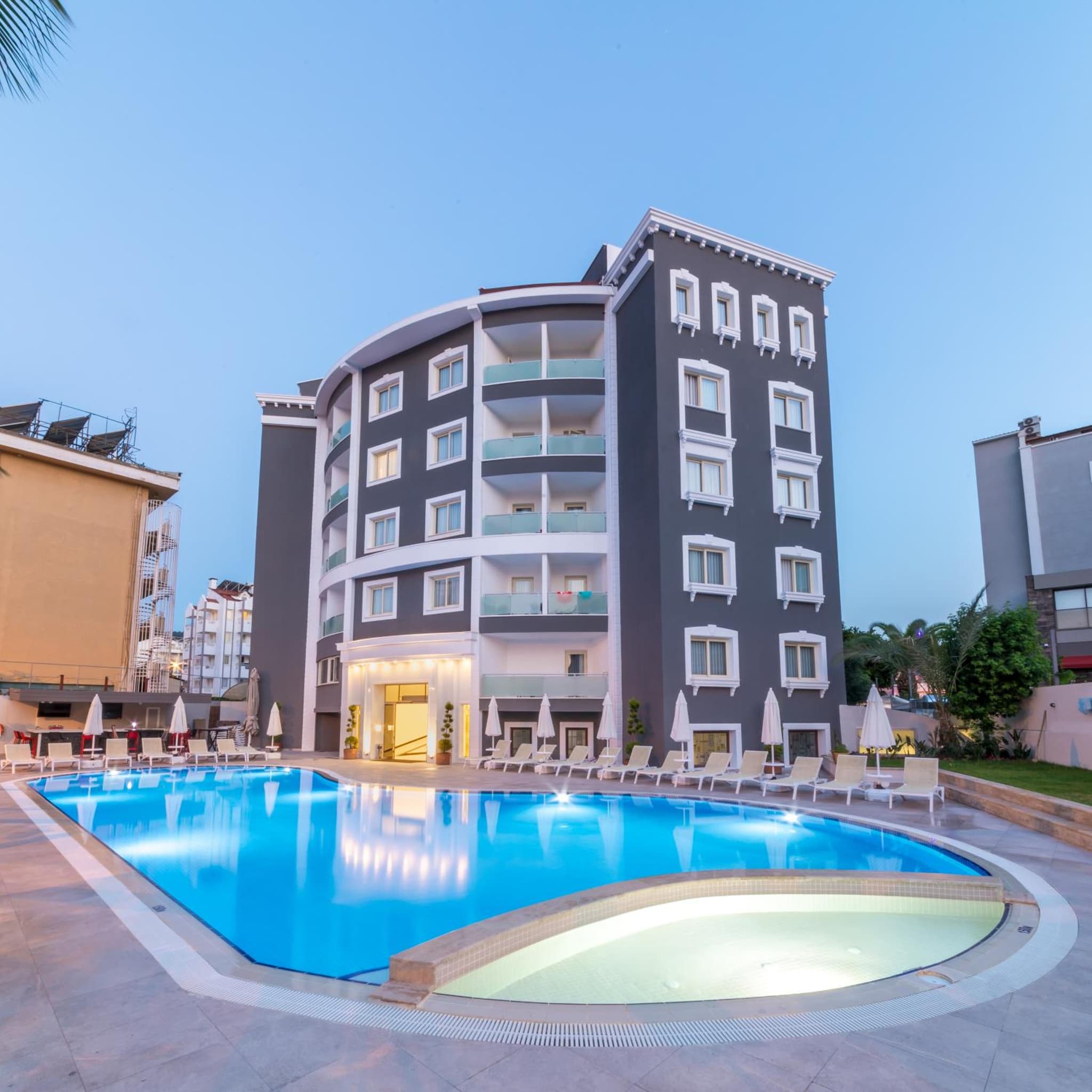 Motto Premium Hotel&Spa - Image 1