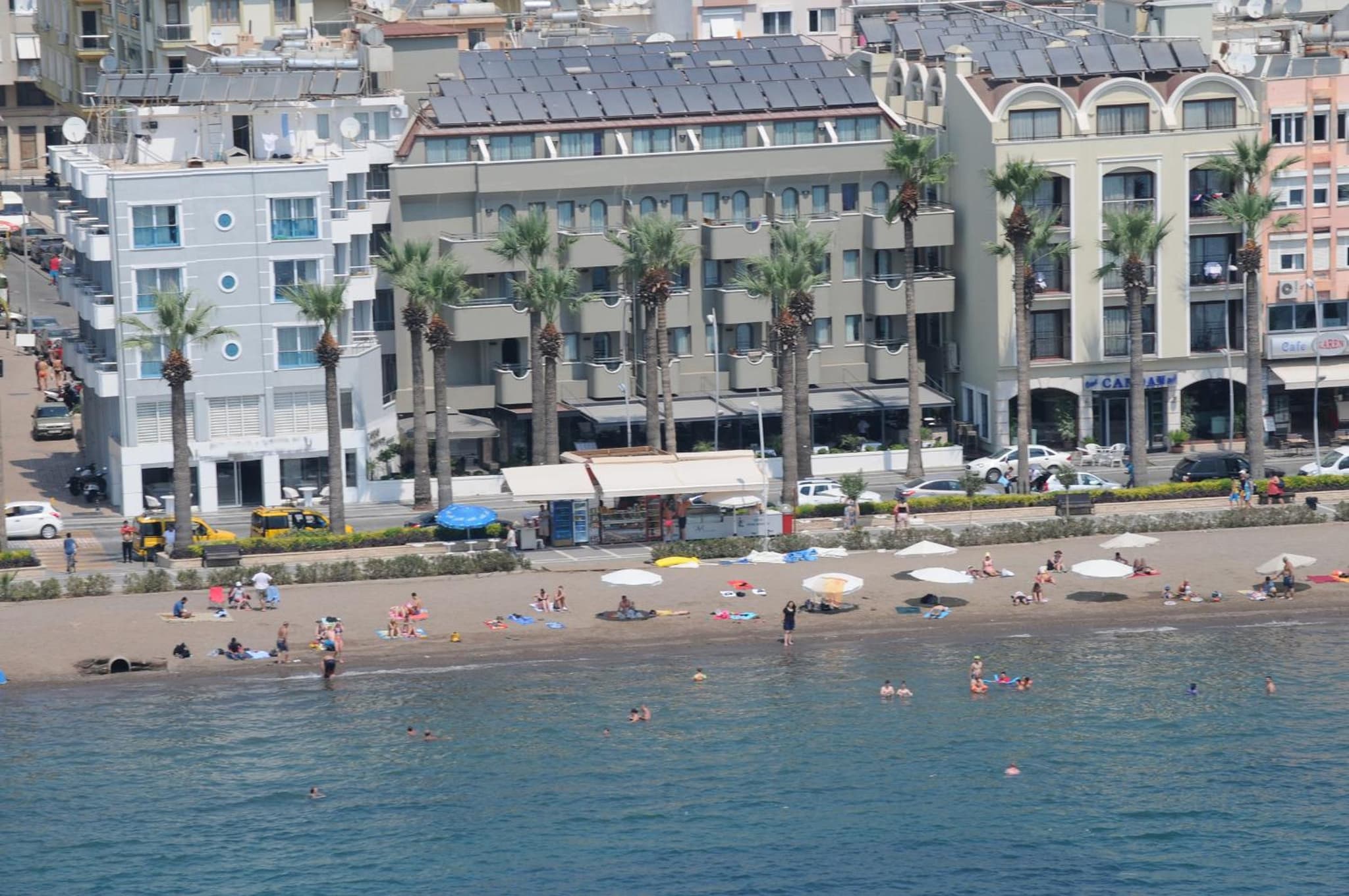 Candan Citybeach Hotel - Image 1