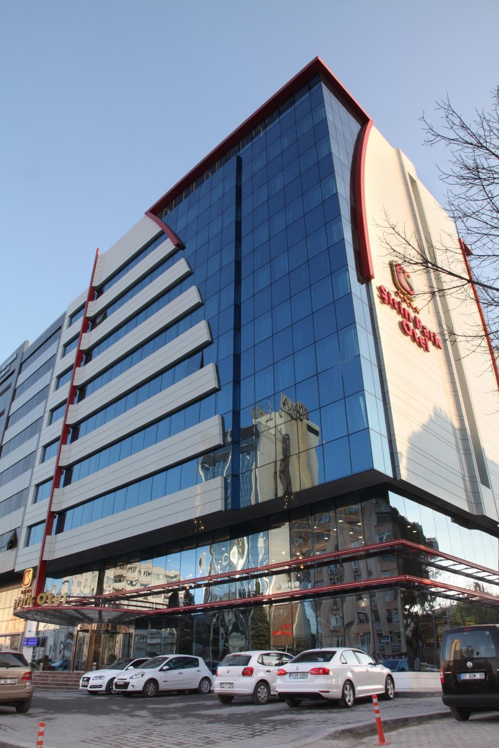 Sirin Park Otel - Image 1