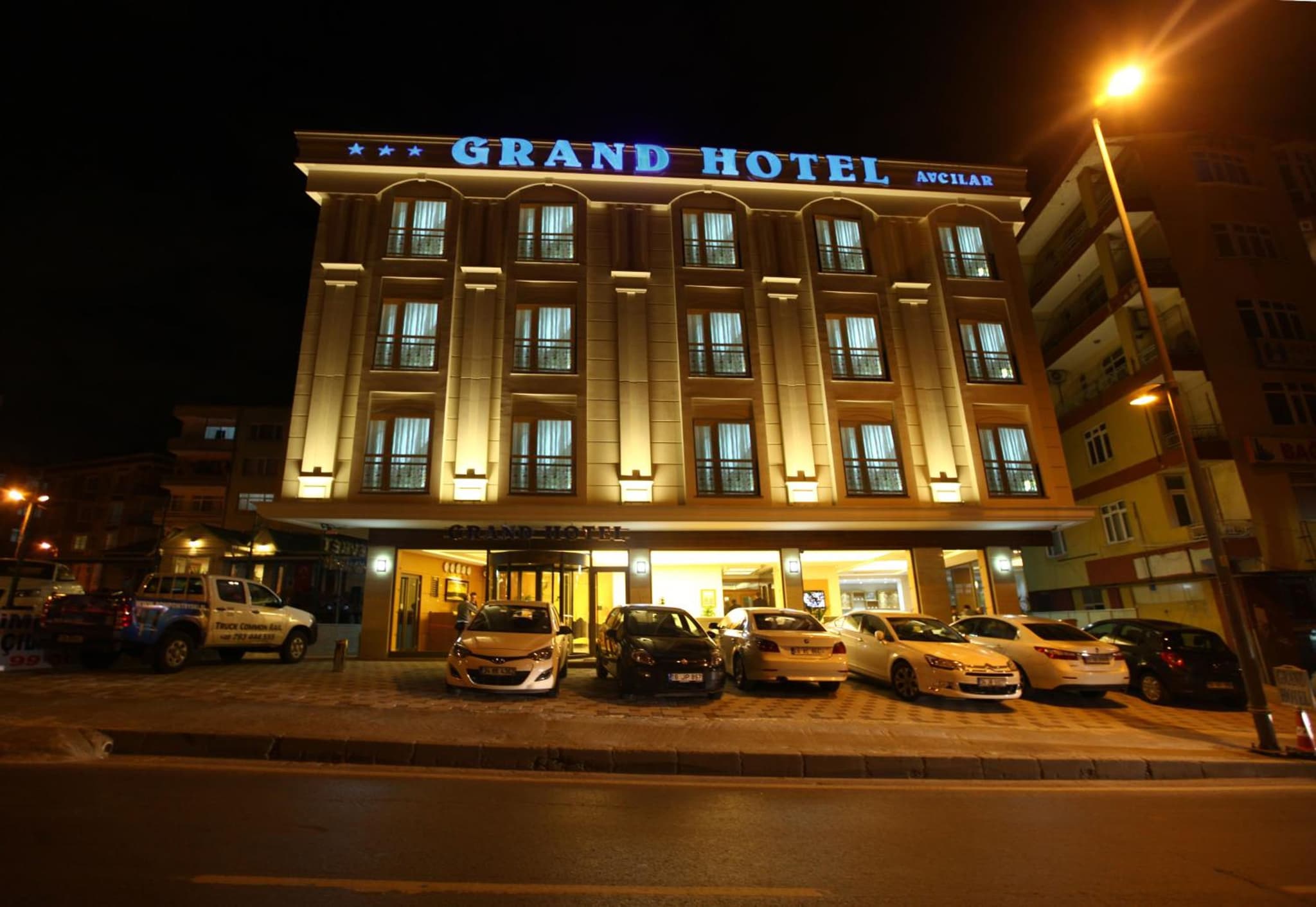 Grand Hotel Avcilar - Image 1