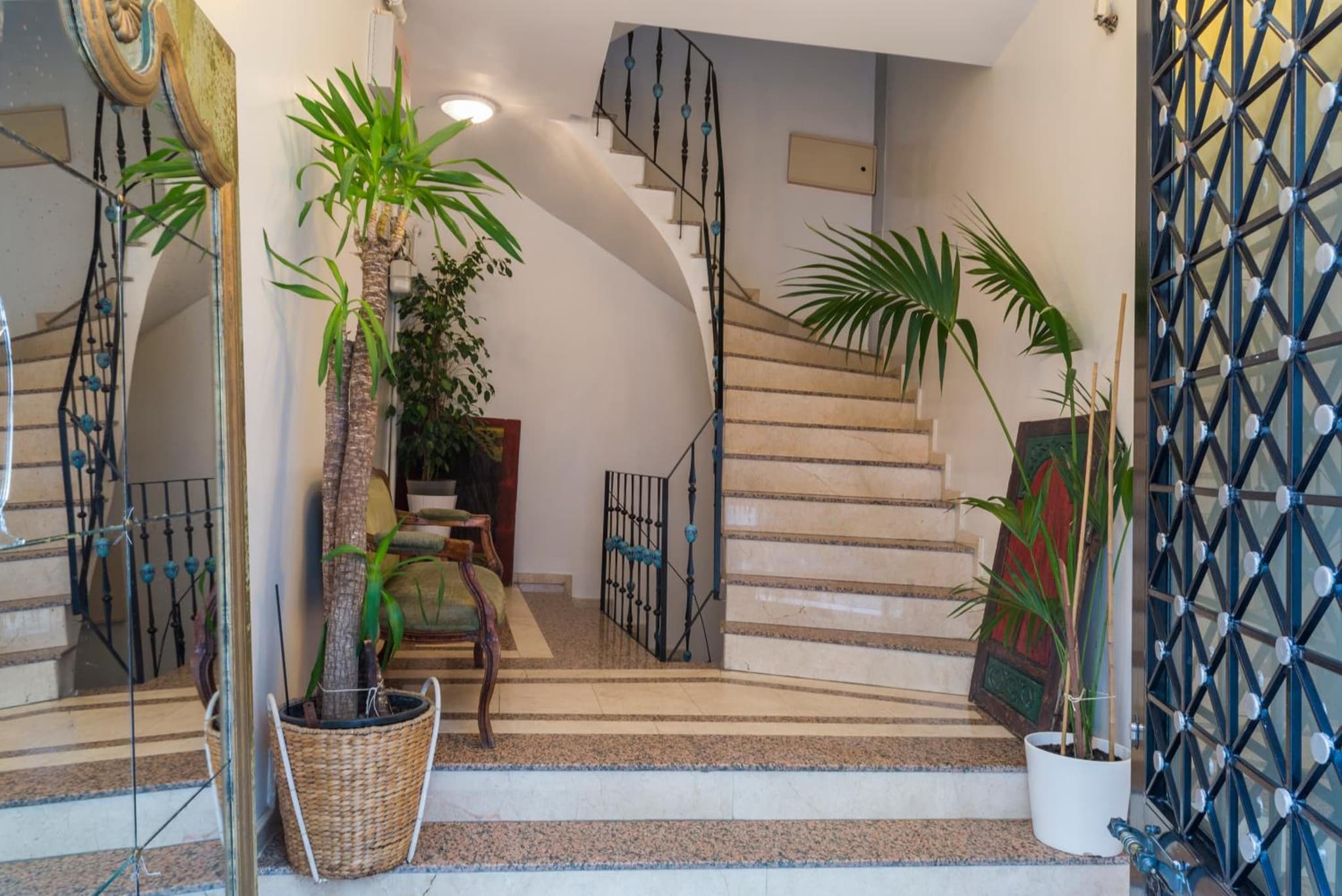 Istanbul Amedros Home - Image 1