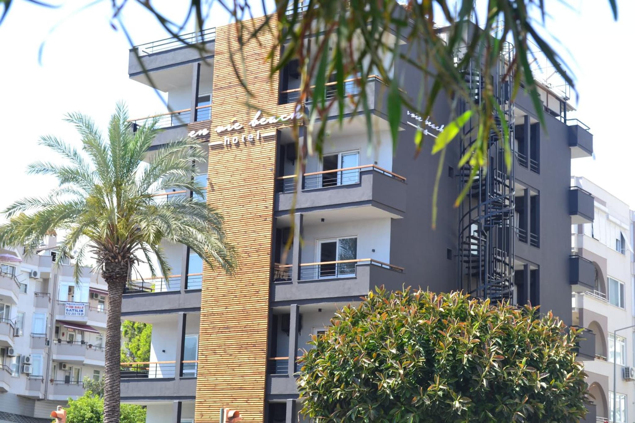 En Vie Beach Boutique Hotel - Adults Only - Image 1