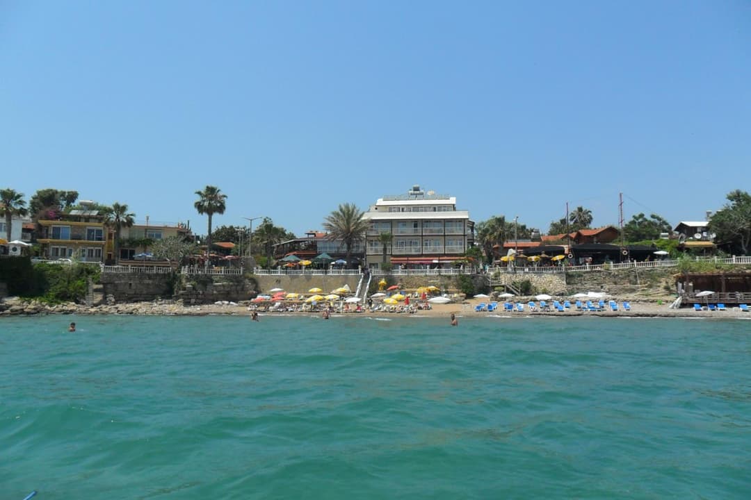 Beach House Hotel fotoğrafı