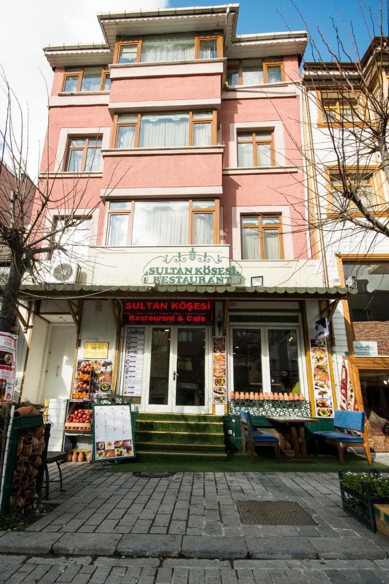 Sultan Corner Suites - Image 3