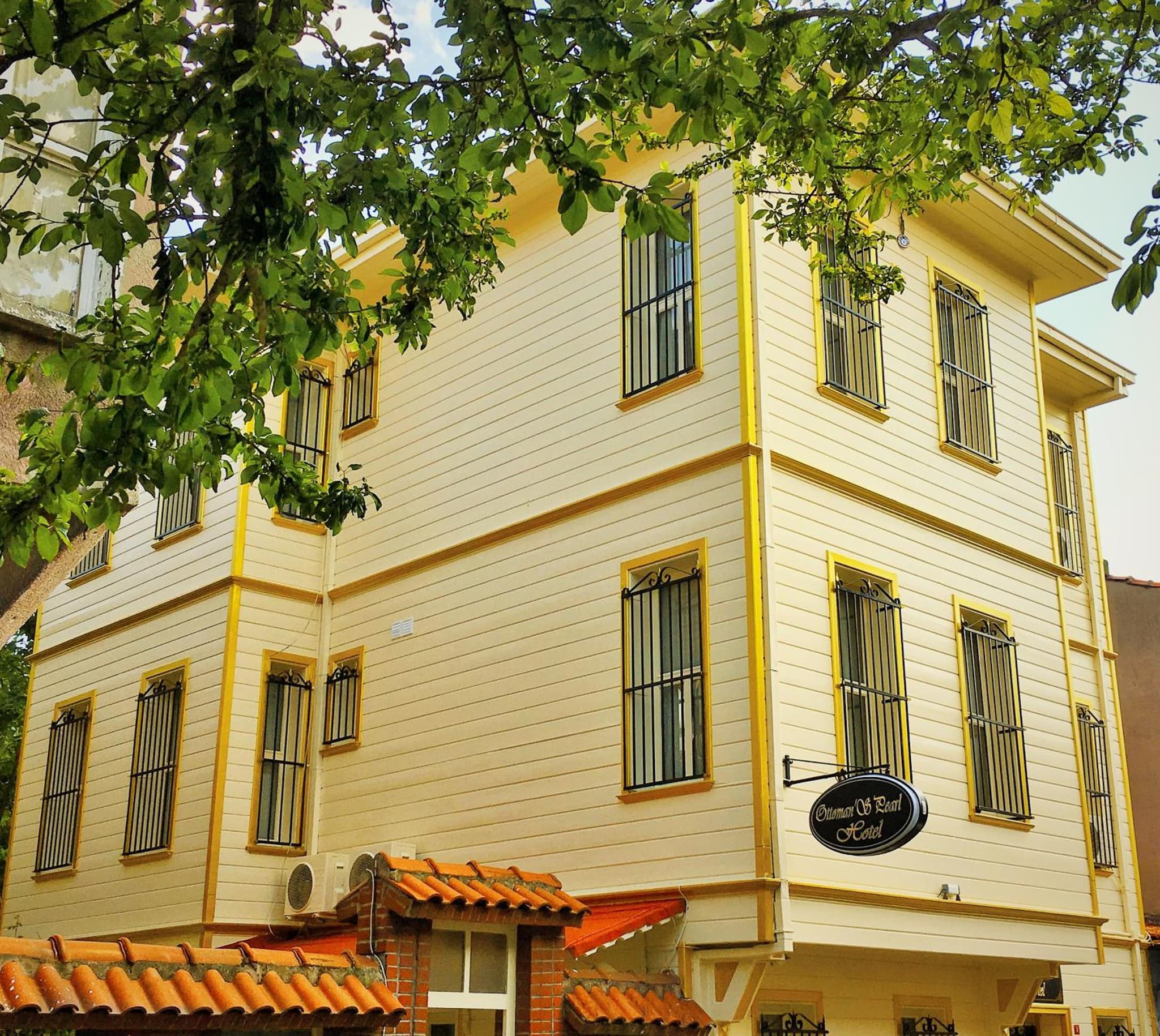 Ottoman's Pearl Otel - Image 1