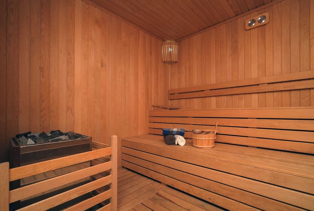 Avlion Hotel - Image 3
