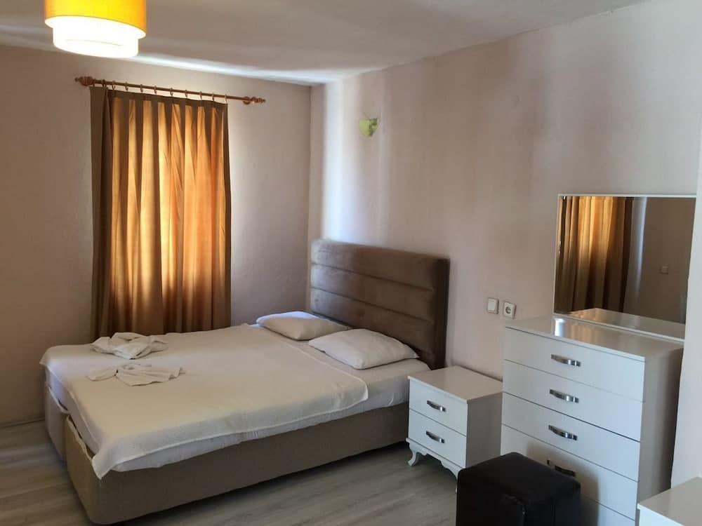 Delta Altinkum Otel - Image 4