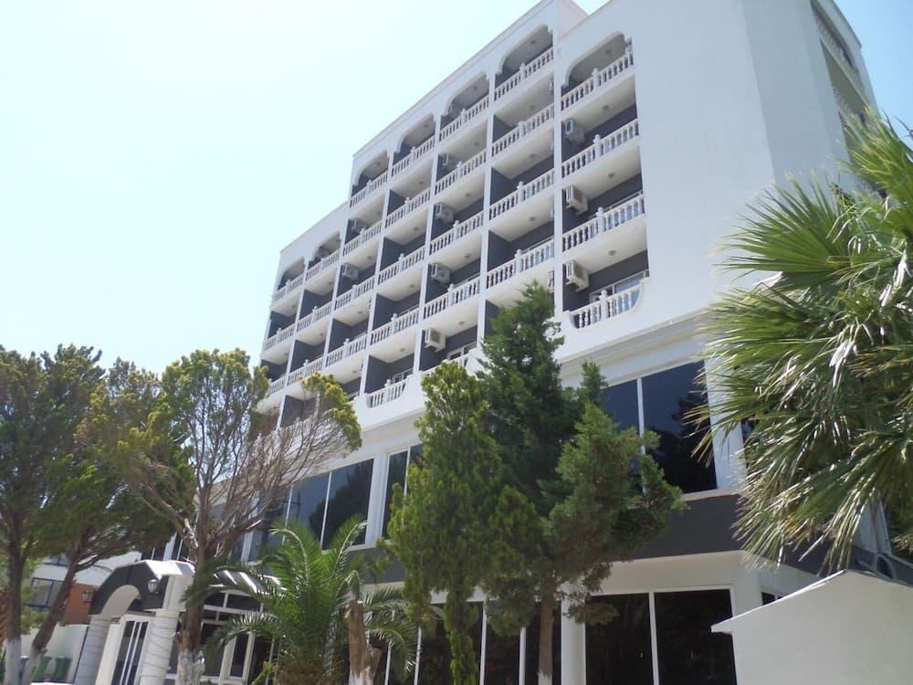 Tabiat Park Hotel
