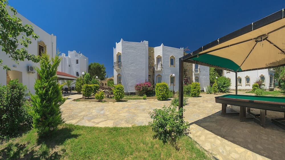 Bitez Kassandra - Image 1