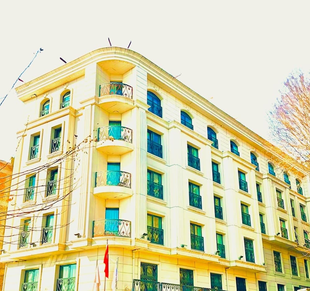 Yüksel İstanbul Yenikapı - Image 1