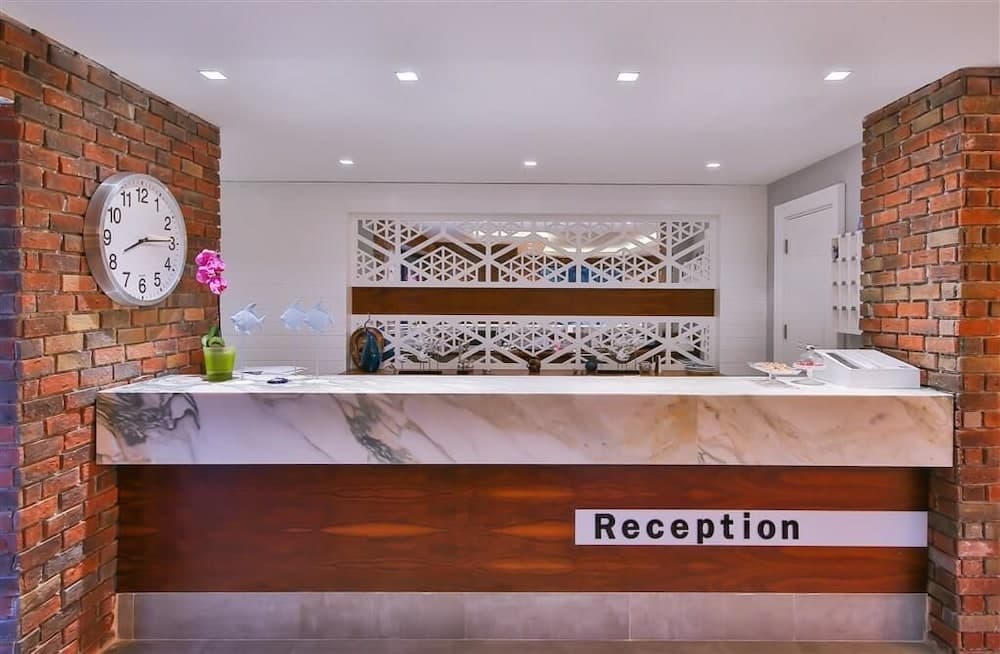 Lale Hotel - Image 4