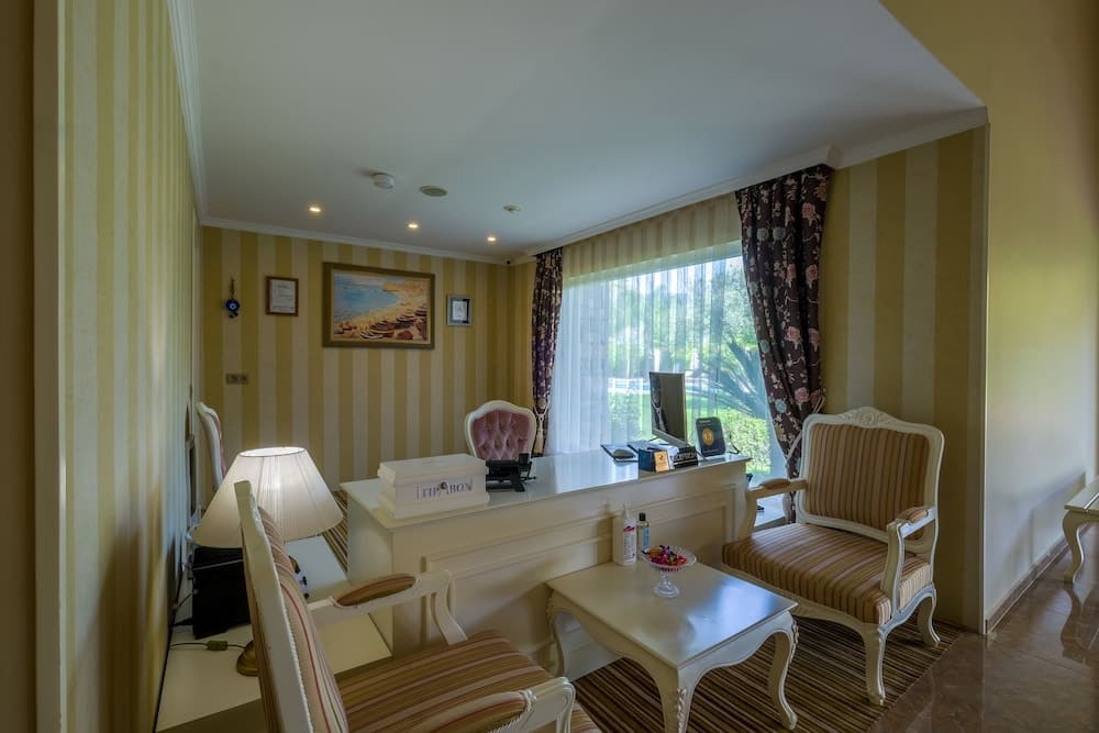 Grand Göcek Hotel - Image 3
