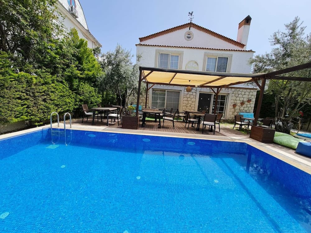 Alaçatı Otel Rebetiko - Image 4