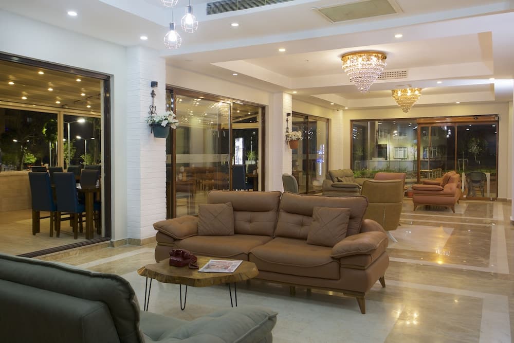 Villa Vanilla Hotel - Image 3