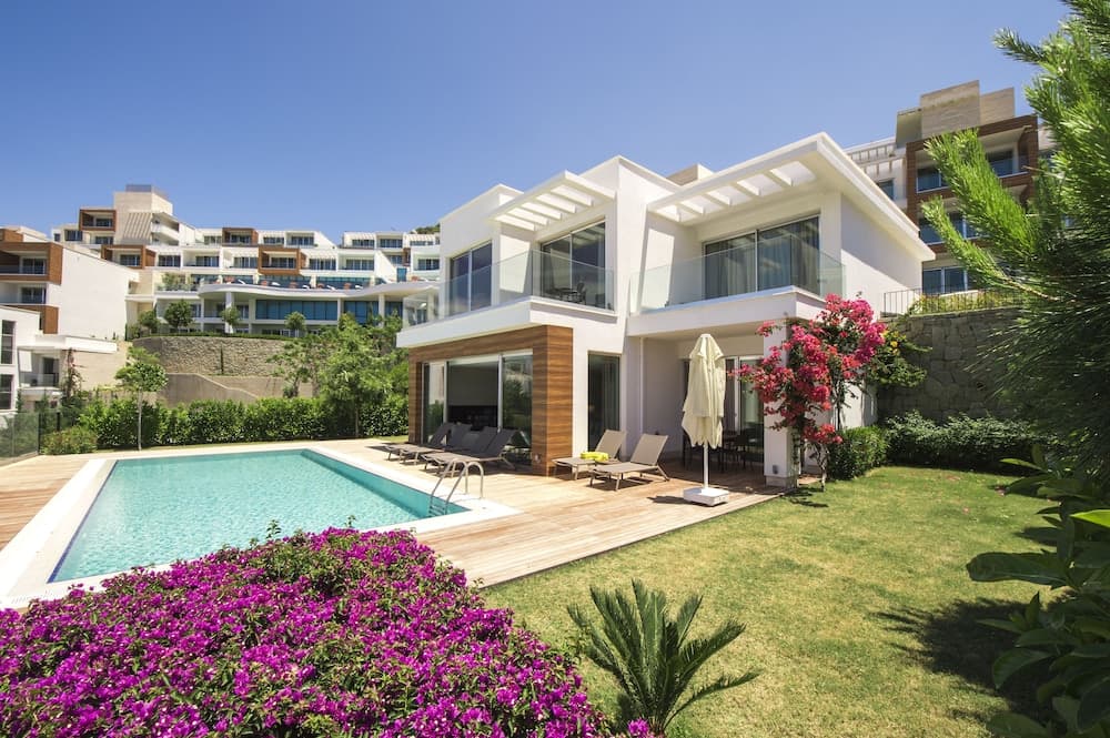 Sirene Luxury Otel Bodrum - Image 1