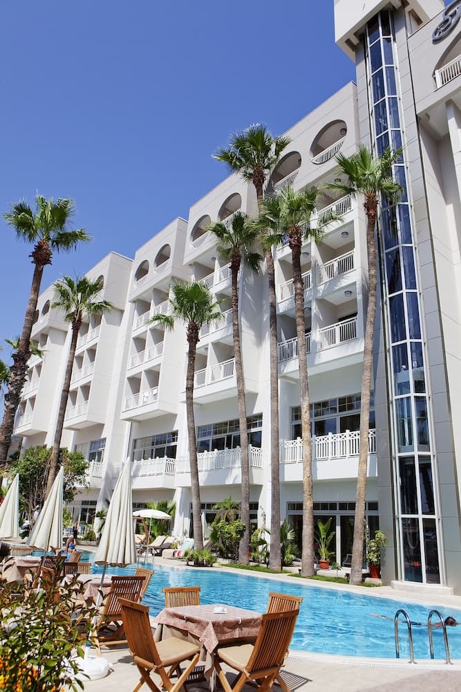 Quadas Hotel - Adults Only
