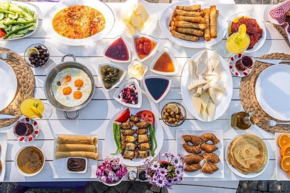 Heredot Otel - Image 1