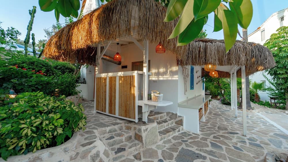 Golden Lighthouse Otel - Image 4