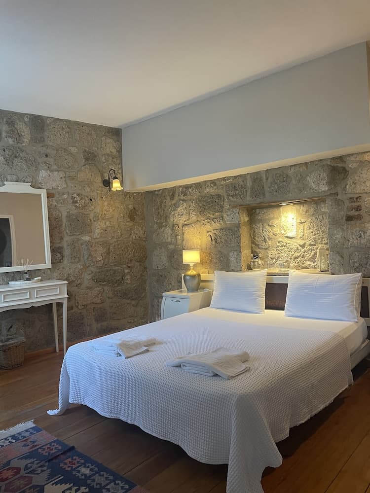 Alacati Otel Masala - Image 2