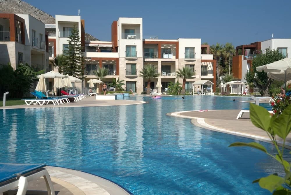 SUNDANCE SUITES OTEL - Image 4