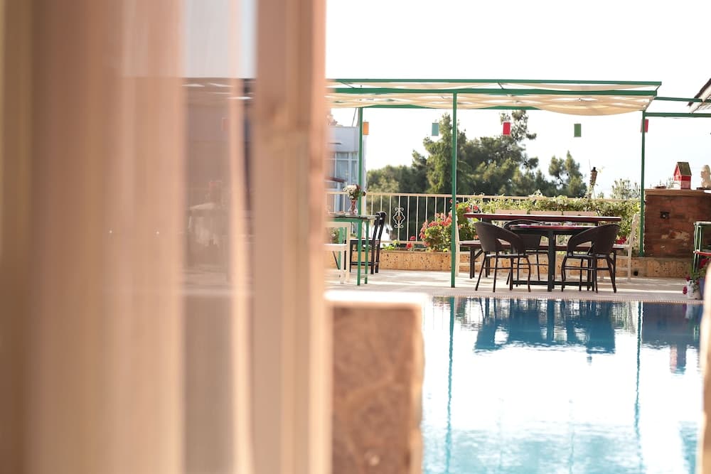 Tunç Otel - Image 1