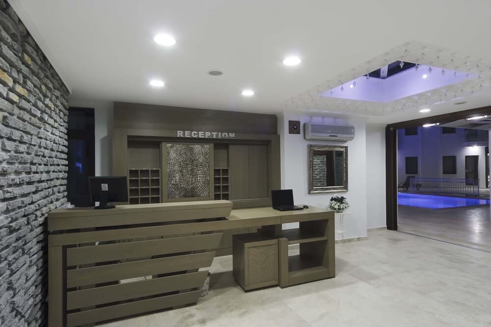 Asmin Hotel Bodrum - Image 1