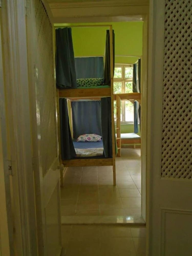 Lotus Garden Hostel - Image 3