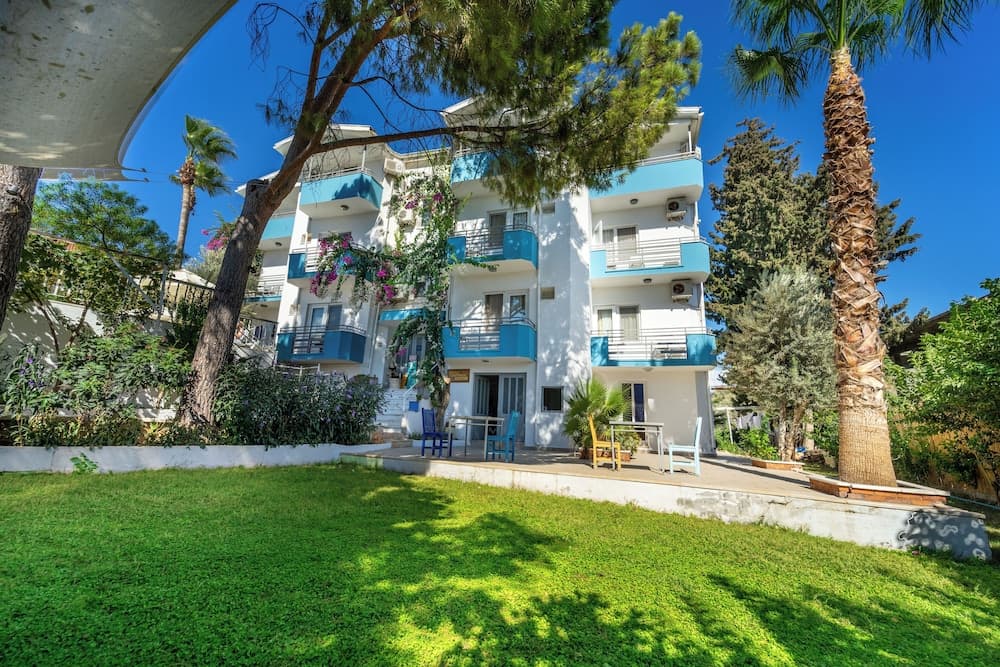 Golden Lighthouse Otel - Image 3