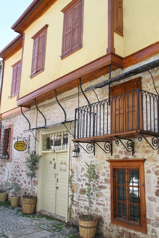 Macaron Konagi Ayvalik