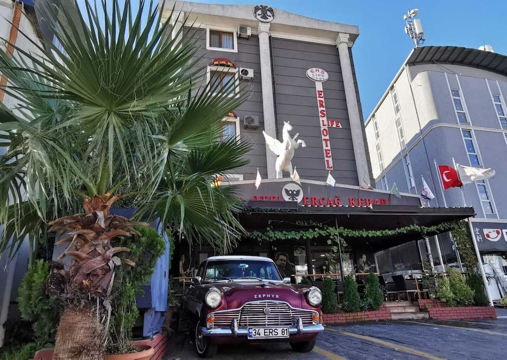 ERS LIFE AIRPORT OTEL - Image 1