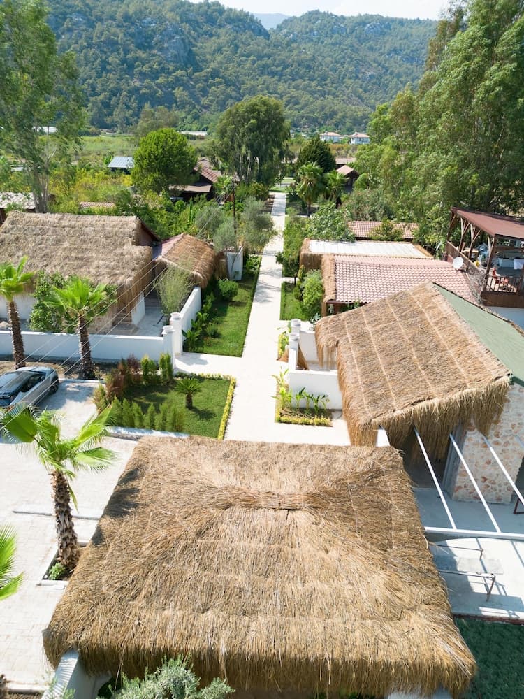 Alicra Otel Çıralı - Image 2