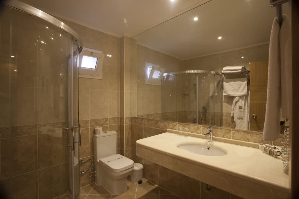 Club & Otel Letoonia - Image 3
