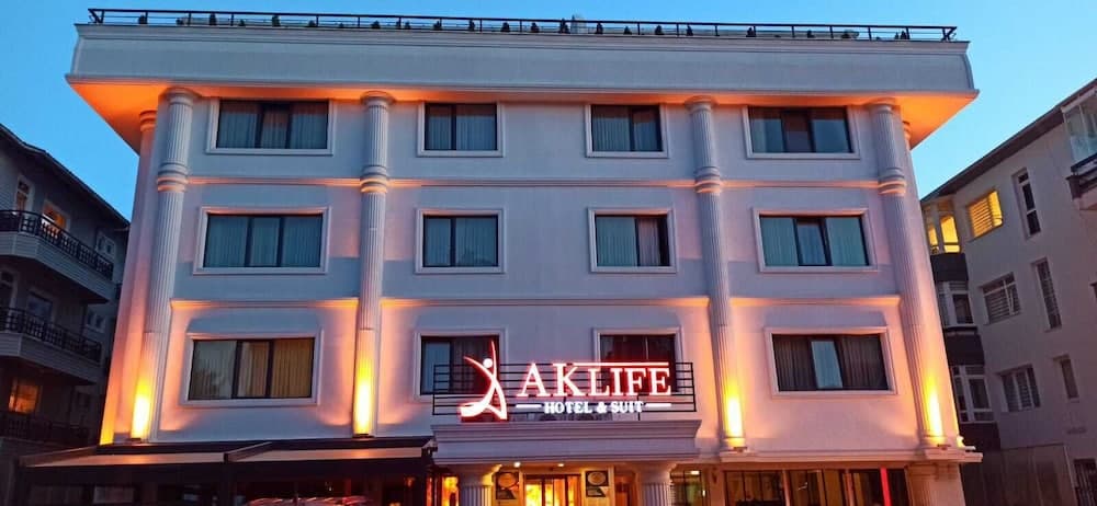 Ak Life Otel & Suit - Image 1